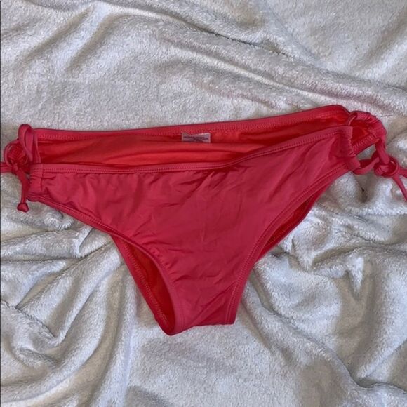 Mossimo red bikini bathing suit bottom | Sz M - Picture 2 of 7